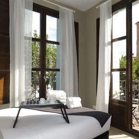 La Casa Tahona Plaza De Cervantes อัลกาลาเดเอนาเรส ภายนอก รูปภาพ
